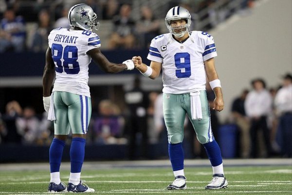 dez-romo-tony-dez-pound-cowboys-dallas